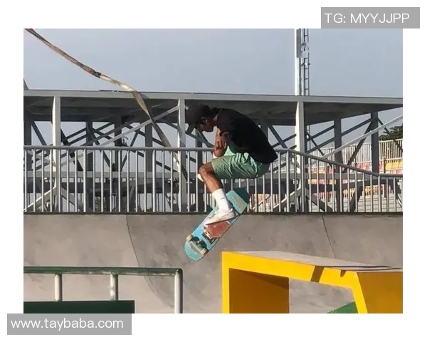 西安攀岩队在滑板精英赛中以83分稳居积分榜首位 西安攀岩队在滑板精英赛中以83分稳居积分榜首位